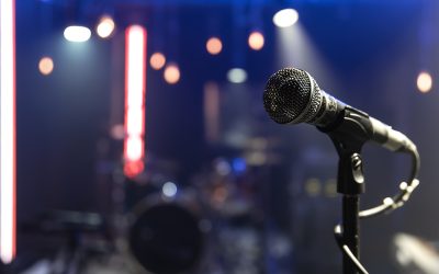 Miley Cyrus, Taylor Swift… cómo la música ayuda a superar una ruptura, en CUIDATE PLUS
